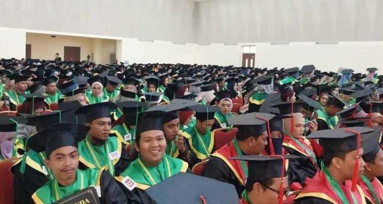 Ilustrasi-Wisudawan-(Dok.-Antara)
