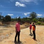 Polres-Kampar-ke-lokasi-terkait-dugaan-adanya-aktivitas-galian-C-ilegal.-(Dok.-Riau-Aktual)
