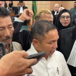 Abdul-Wahid-usai-jalani-persidangan-(Dok.-Riau-Aktual)