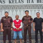 Kejari-Bengkalis-tangkap-buron-kasus-korupsi-HPT-di-kedai-kopi.-(Dok.-Riau-Aktual)