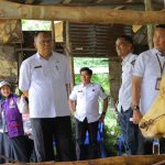 Distankan-Pekanbaru-melakukan-pemeriksaan-sapi-kurban-(Dok.-Riau-Aktual)