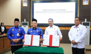 Pemprov-Riau-Kejati-Teken-MoU,-Perkuat-Pemulihan-dan-Pengamanan-Aset-Daerah-(Dok.-Riau-Media-Center)