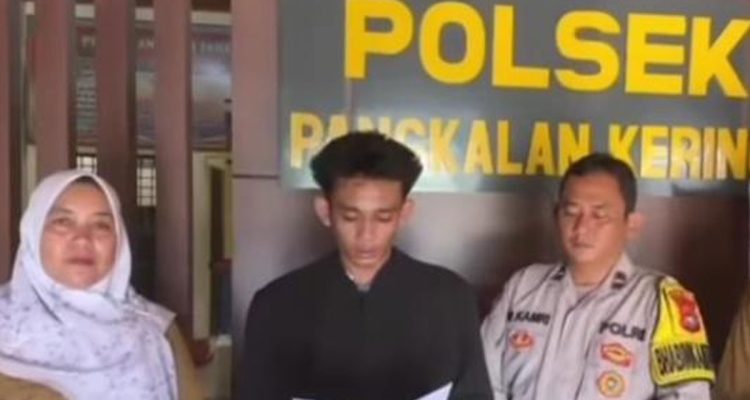 Refan-Herdiansyah,-seorang-pelajar-di-Kabupaten-Pelalawan-meminta-maaf.-(Dok.-Riau-Aktual)