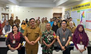 Sosialisasi-Hukum-dan-PMB-Fakultas-Hukum-UWM-Dorong-Kesadaran-Hukum-Warga-Ambar-Ketawang-(Dok.-UWM)