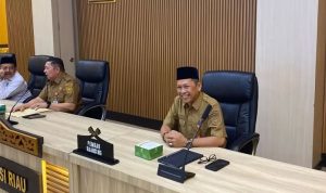 Asisten-III-Setda-Kuansing-Azhar-(Dok.-Riaupos)