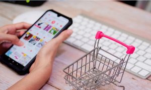 Ilustrasi-belanja-di-E-commerce-(Dok.-Bisnis-Style)