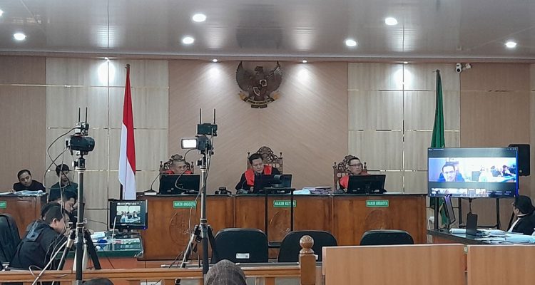 Sidang-dugaan-korupsi-yang-menyeret-Gubernur-Riau-nonaktif-Abdul-Wahid-di-PN-Pekanbaru.-(Dok.-Riau-Aktual)