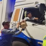 Tekan-Angka-Kecelakaan,-PT-HK-Bersama-Polda-Riau-dan-Polres-Siak-Bagikan-Kopi-Gratis-di-Tol-Permai-(Dok.-Riau-Media-Center)