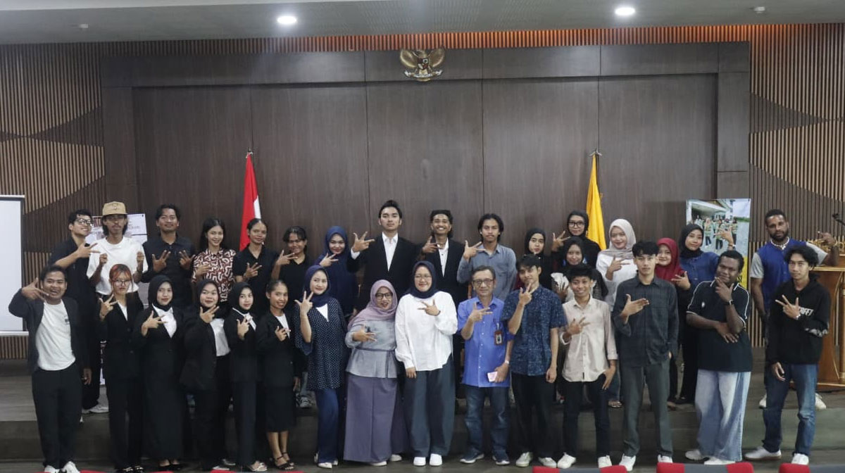 UWM-Bedah-Majalah-KOMA-Edisi-Ketiga-Angkat-Tema-“Gen-Z-Berdikari”-(Dok.-UWM)