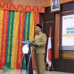 Wakil-Wali-Kota-Pekanbaru,-Markarius-Anwar-memberikan-sambutan-dalam-Deklarasi-dan-Penandatanganan-Komitmen-Pakta-Integritas-SPMB-Tahun-2026-(Dok.-Pemko-Pekanbaru)