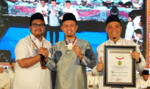 9.184-ASN-Ikuti-Mengaji-Massal,-Pemko-Pekanbaru-Pecahkan-Rekor-MURI-(Dok.-Cakaplah)