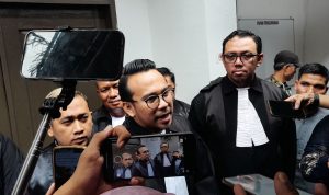 Advokat-Abdul-Wahid,-Kemal-Shahab.-(Dok.-Riau-Aktual)