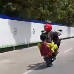 Aksi-Trek-trekan-Pelajar-di-Jalan-Naga-Sakti-Pekanbaru.-(Dok.-Riau-Aktual)