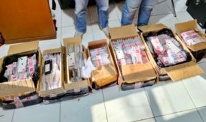 Bea-Cukai-Bengkalis-Gagalkan-Penyelundupan-652-iPhone-Ilegal-Senilai-Rp4-Miliar-(Dok.-Riau-Aktual)