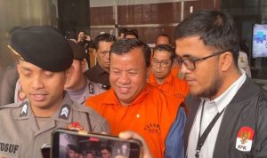 Bupati-dan-Sekda-Kuansing-resmi-menjadi-tahanan-KPK-(Dok.-Antara)