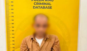 Gerebek-Kampung-Panger,-Polda-Riau-Tangkap-Pengedar-Narkoba-dengan-53-Paket-Sabu-(Dok.-Riau-Aktual)
