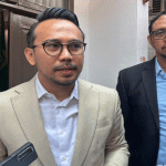 Kuasa-Hukum-Abdul-Wahid,-Kemal-Shahab-(Dok.-Riau-Aktual)