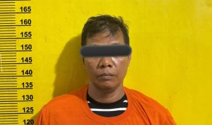 Tersangka-diamankan-polisi.-(Dok.-Riau-Aktual)