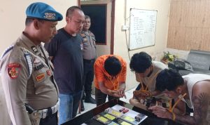 Tiga-tersangka-yang-diamankan-polisi-dari-delapan-tersangka.-(Dok.-Riau-Aktual)