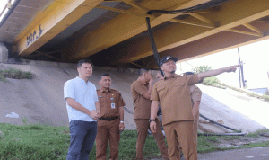 Wali-Kota-Pekanbaru,-Agung-Nugroho-meninjau-pengembangan-kawasan-tepian-Sungai-Siak-untuk-RTH-dan-tempat-UMKM-beberapa-waktu-lalu-(Dok.-Riau-Aktual)