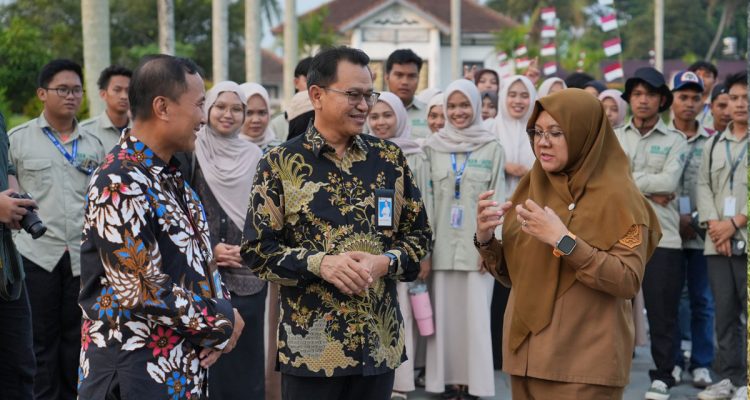 Bupati-Siak-Berharap-Presiden-Prabowo-Jadi-RI-1-Pertama-yang-Kunjungi-Istana-Sultan-Siak-(Dok.-Riau-Media-Center)