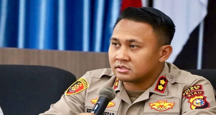 Kapolres-Siak-AKBP-Sepuh-Ade-Irsyam-Siregar.-(Dok.-Riau-Aktual)
