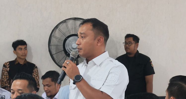 Kepala-DLHK-Kota-Pekanbaru-Reza-Aulia-Putra-(Dok.-Pemko-Pekanbaru)
