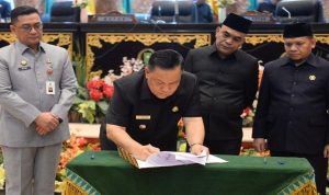 APBD-Perubahan-2026-Disepakati,-Pemprov-Riau-Pastikan-Anggaran-Tetap-Berpihak-pada-Masyarakat-(Dok.-Riau-Media-Center)