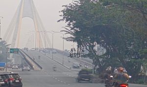 Kabut-Asap-Masih-Pekat,-Kualitas-Udara-Pekanbaru-Sangat-Tidak-Sehat-(Dok.-Riau-Aktual)
