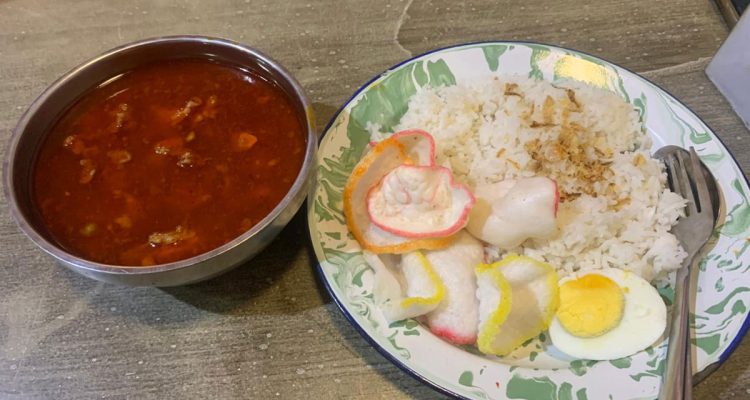 Nasi-Gule-Daging-Khas-Warkop-Pinang-Pekanbaru