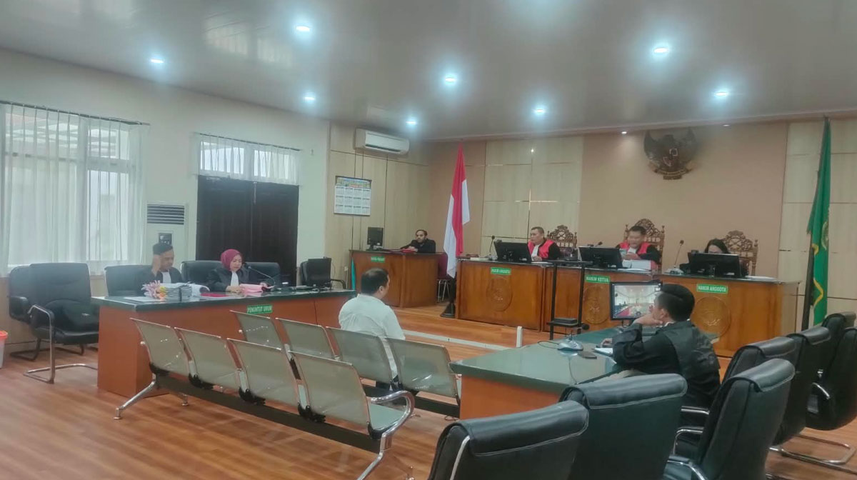 Sidang-rokok-ilegal-di-PN-Pekanbaru.-(Dok.-RIau-Aktual)