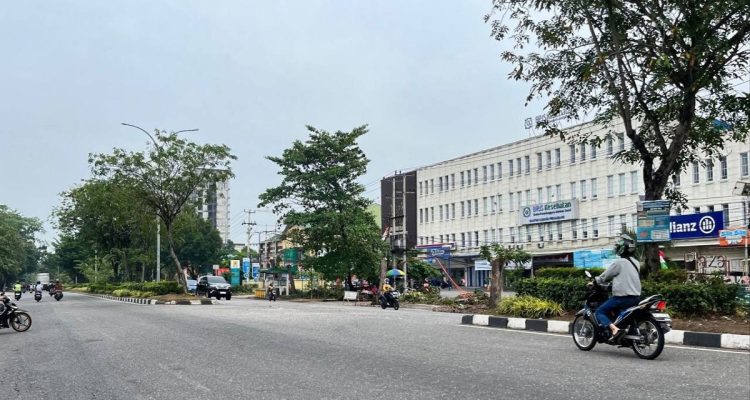 U-Turn-di-depan-RS-Hermina,-Kota-Pekanbaru.-(Dok.-Riau-Aktual)