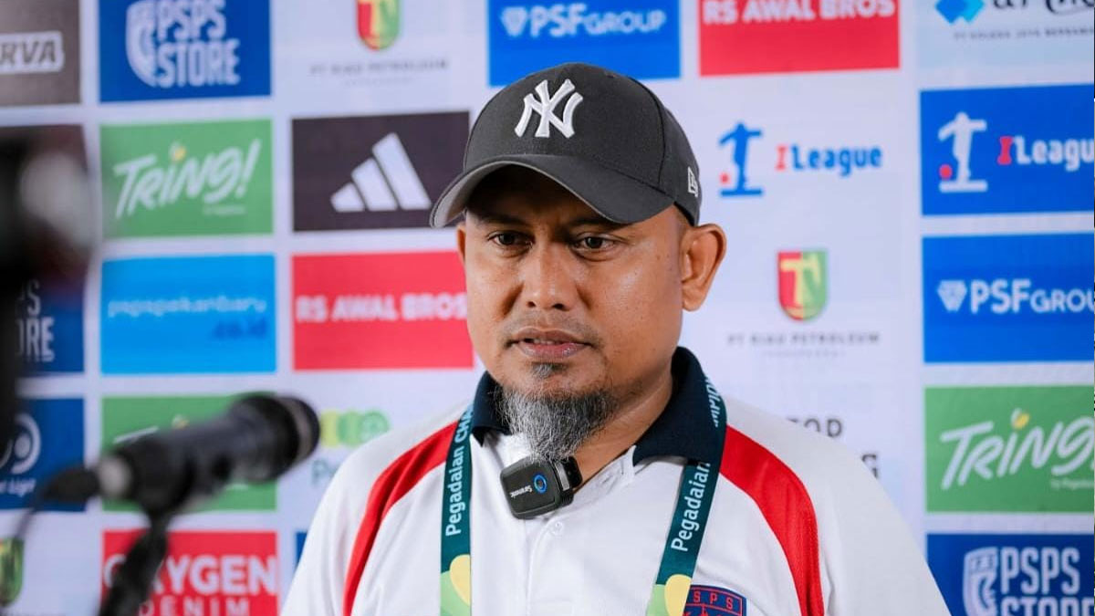 Head-Coach-PSPS-Pekanbaru,-Akhyar-Ilyas.-(Dok.-Riau-Aktual)