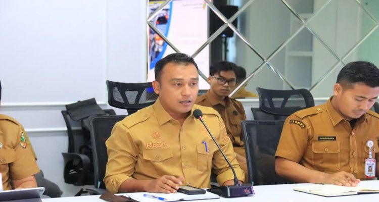 Kepala-Dinas-Lingkungan-Hidup-dan-Kebersihan-Kota-Pekanbaru,-Reza-Aulia-Putra.-(Dok.-Riau-Aktual)