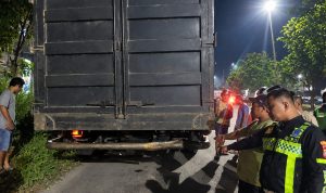 Pelajar-di-Pekanbaru-tewas-usai-tabrak-belakang-truk-yang-terparkir.-(Dok.-Riau-Aktual)