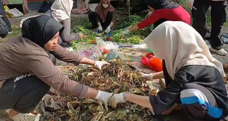 Pengelolaan-Sampah-di-Lingkungan-Sekolah