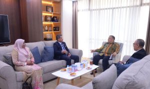 Plt-Gubernur-Riau-SF-Hariyanto-saat-menerima-kunjungan-kehormatan-Konsulat-Malaysia-.-(Dok.-Riau-Aktual)