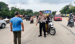 Polisi-Lakukan-Olah-TKP-di-Lokasi-Kecelakaan.-(Dok.-Riau-Aktual)