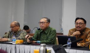 Rektor-UWM,-Prof.-Dr.-Edy-Suandi-Hamid,-M.Ec.,-(Dok.-UWM)