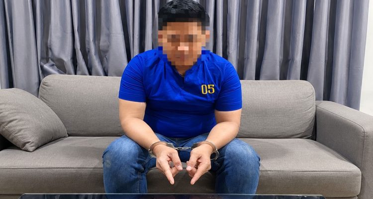 Tersangka-diamankan-polisi-beserta-barang-bukti-sabu-yang-sempat-dibuang.-(Dok.-Riau-Aktual)